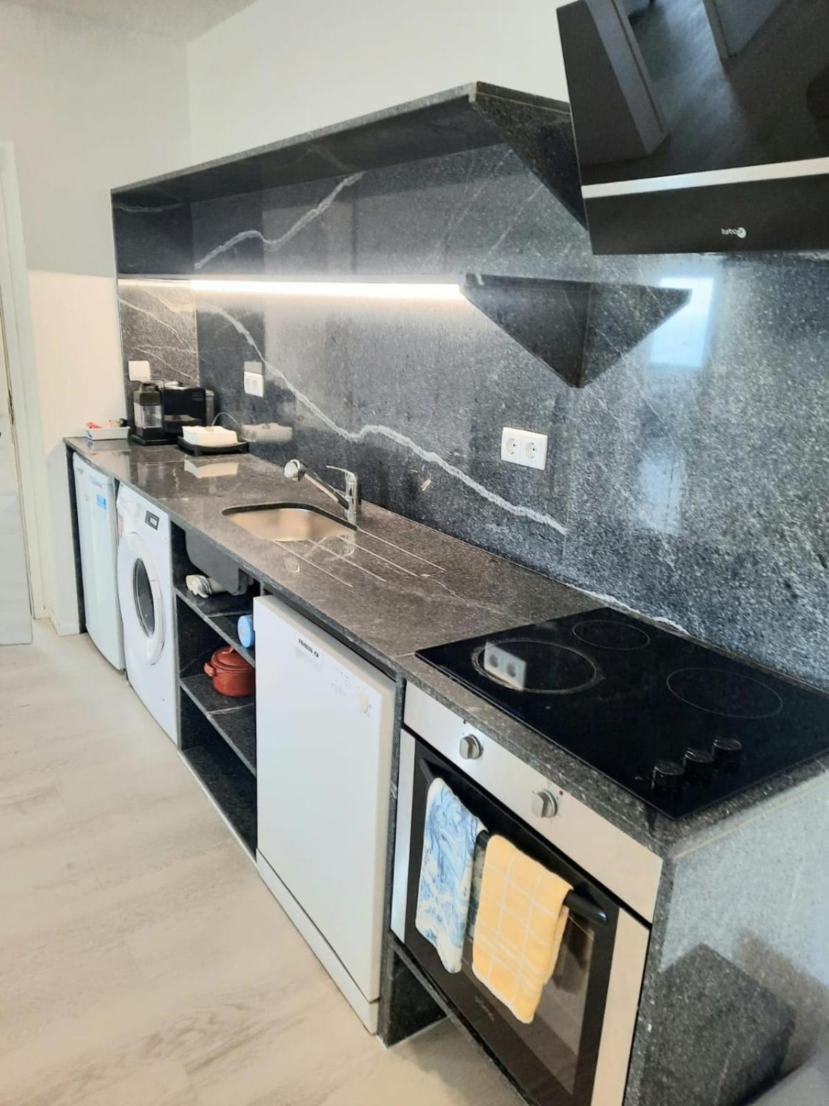 Porto Sea Apartments Матосиньос Екстериор снимка